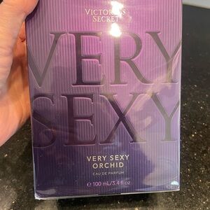Victoria's Secret Very Sexy Orchid Perfume in Purple